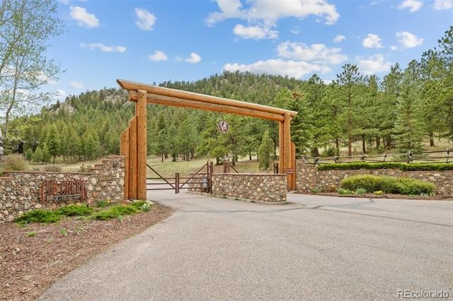 6361 Canyon Creek Road