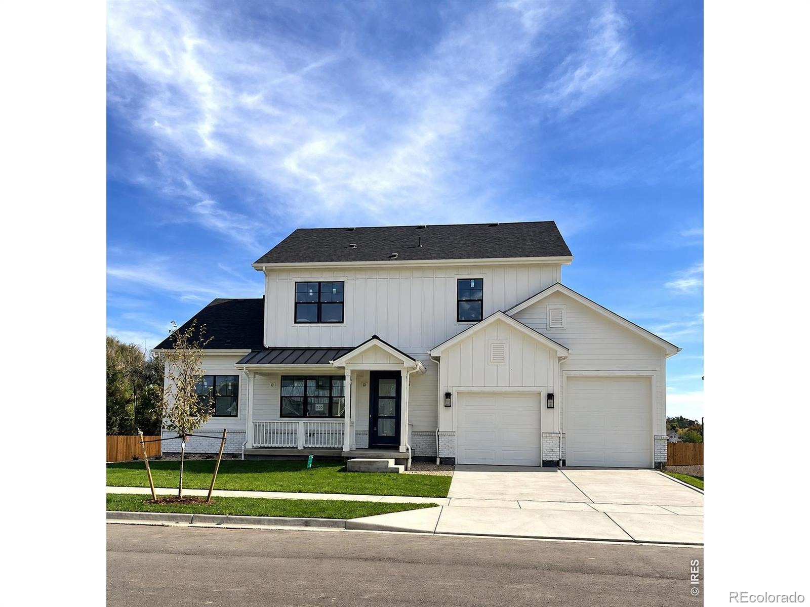 850 Peakview Place