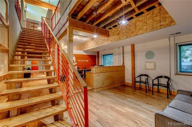 1575 N Gilpin