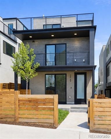 1246-1248 N Tennyson Street