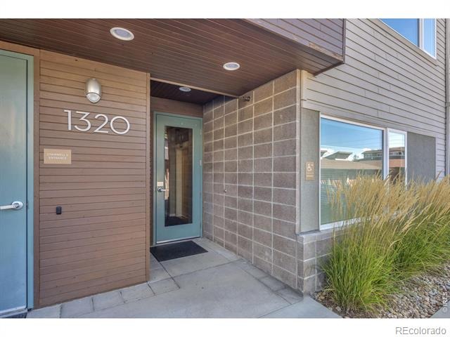 1320 Snowberry Lane