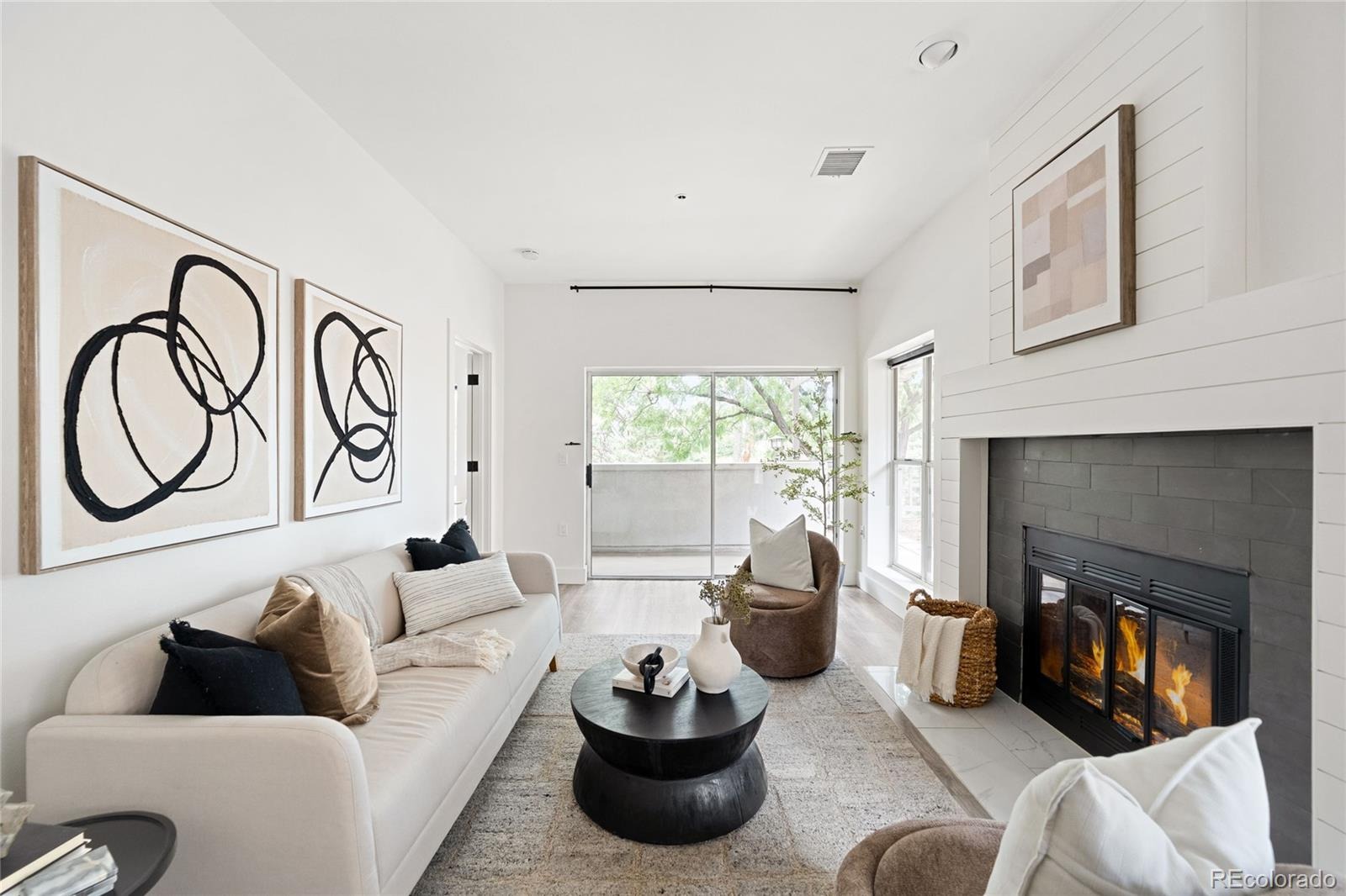1000 E 1st Avenue