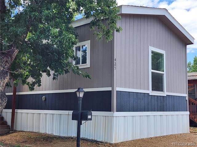 425 Barnard Court