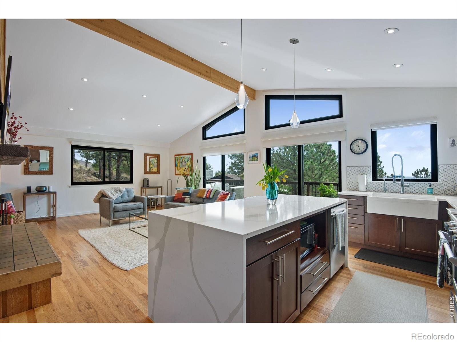 8394 Larkspur Road