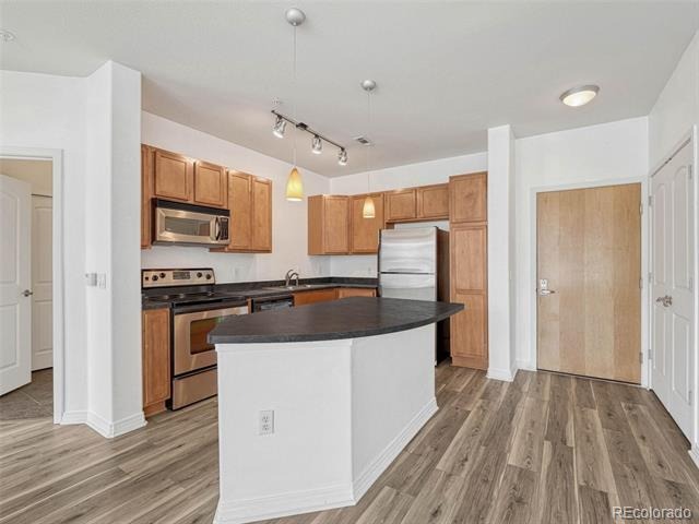 10176 Park Meadows Drive