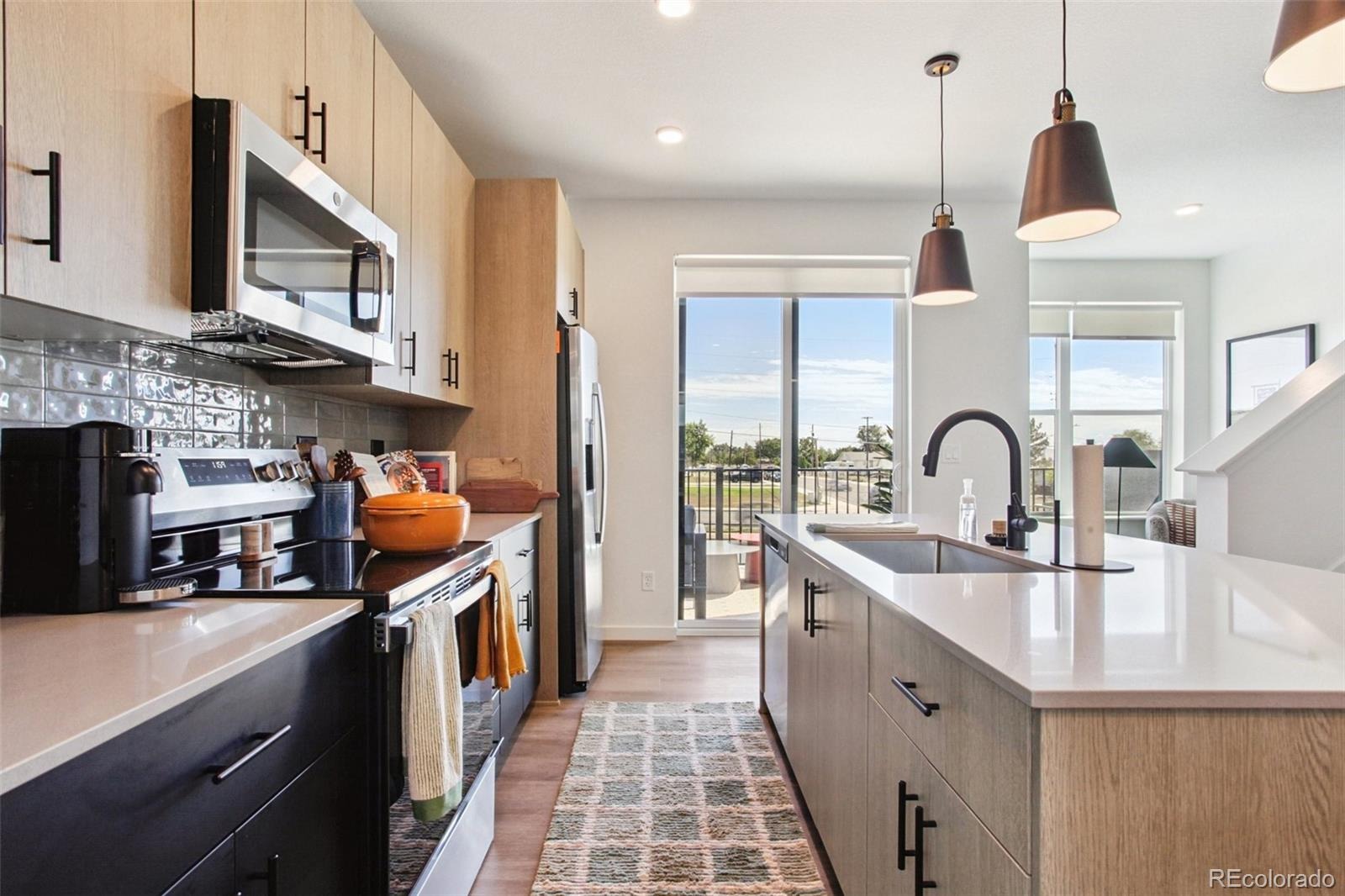 6518 Meade