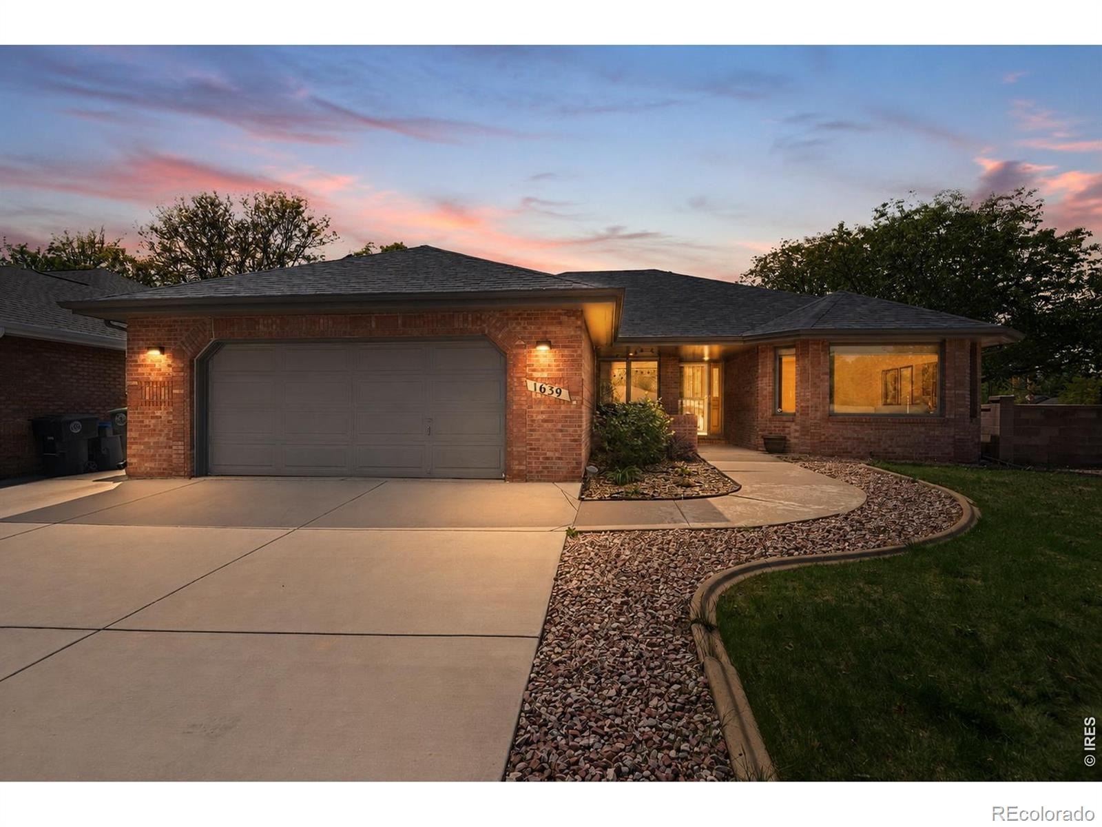 1639 Francis Way