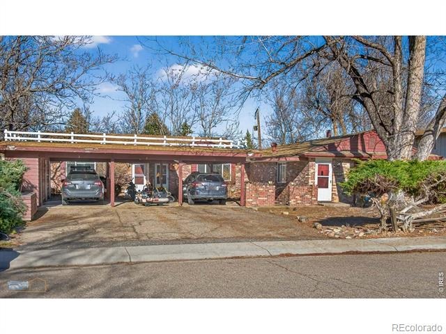 4425 Comanche Drive