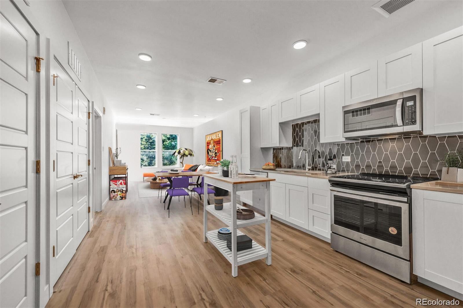 2899 W 52nd Avenue