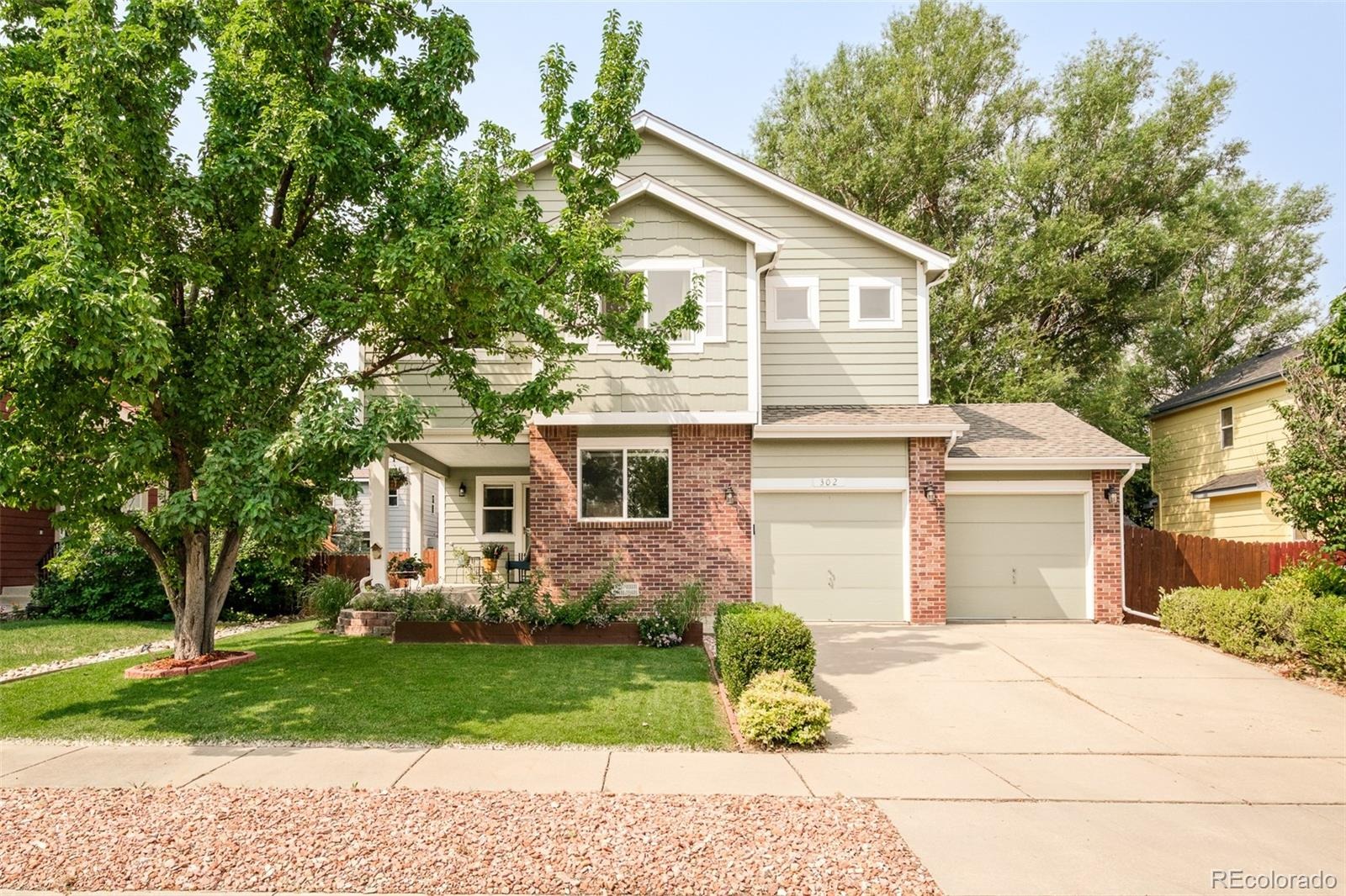 302 Sanders Circle