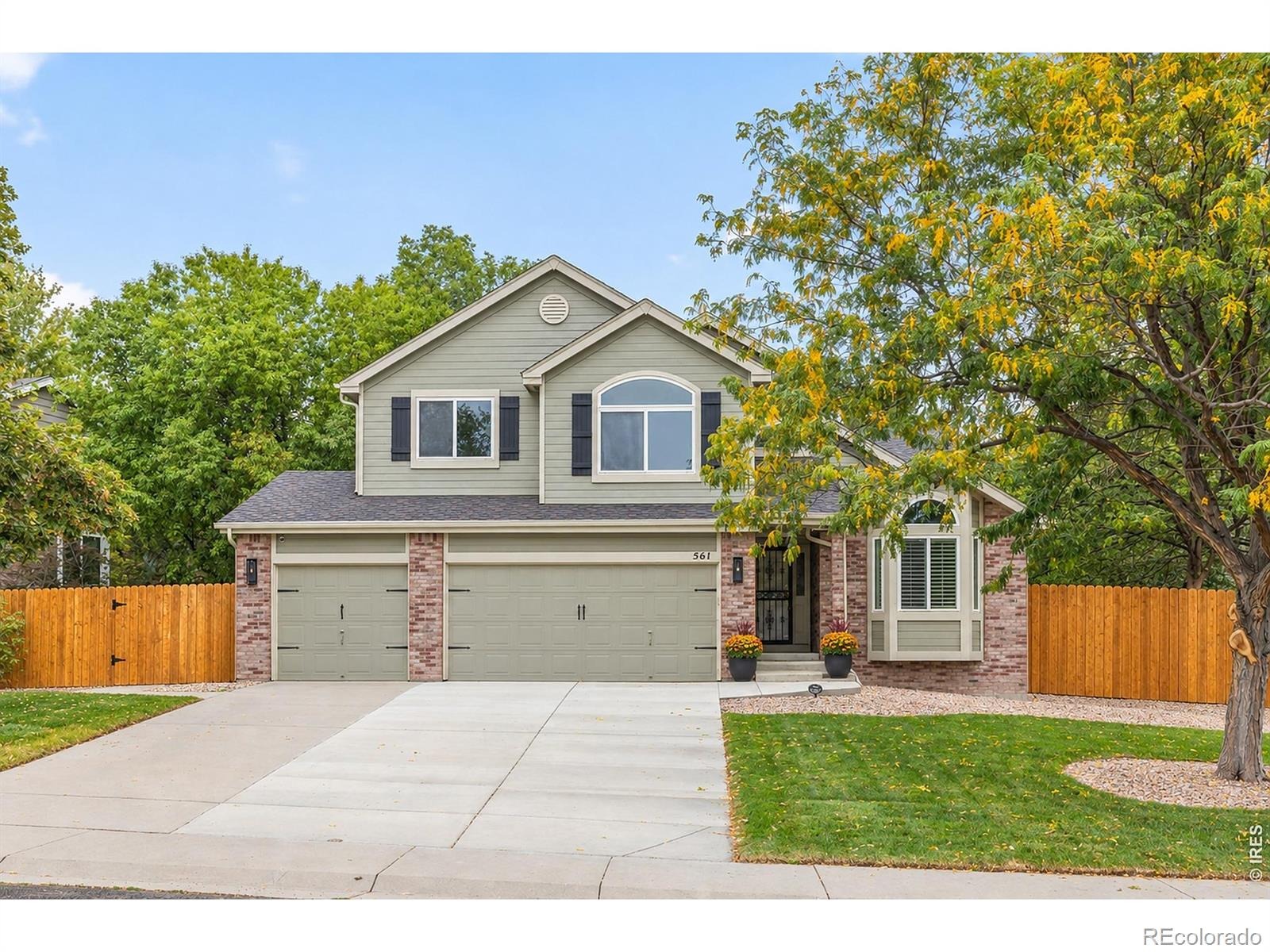 561 W Willow Court