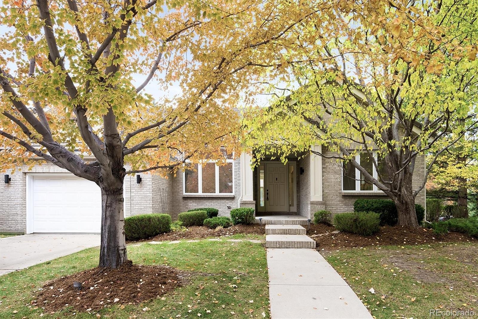 44 Golden Eagle Road