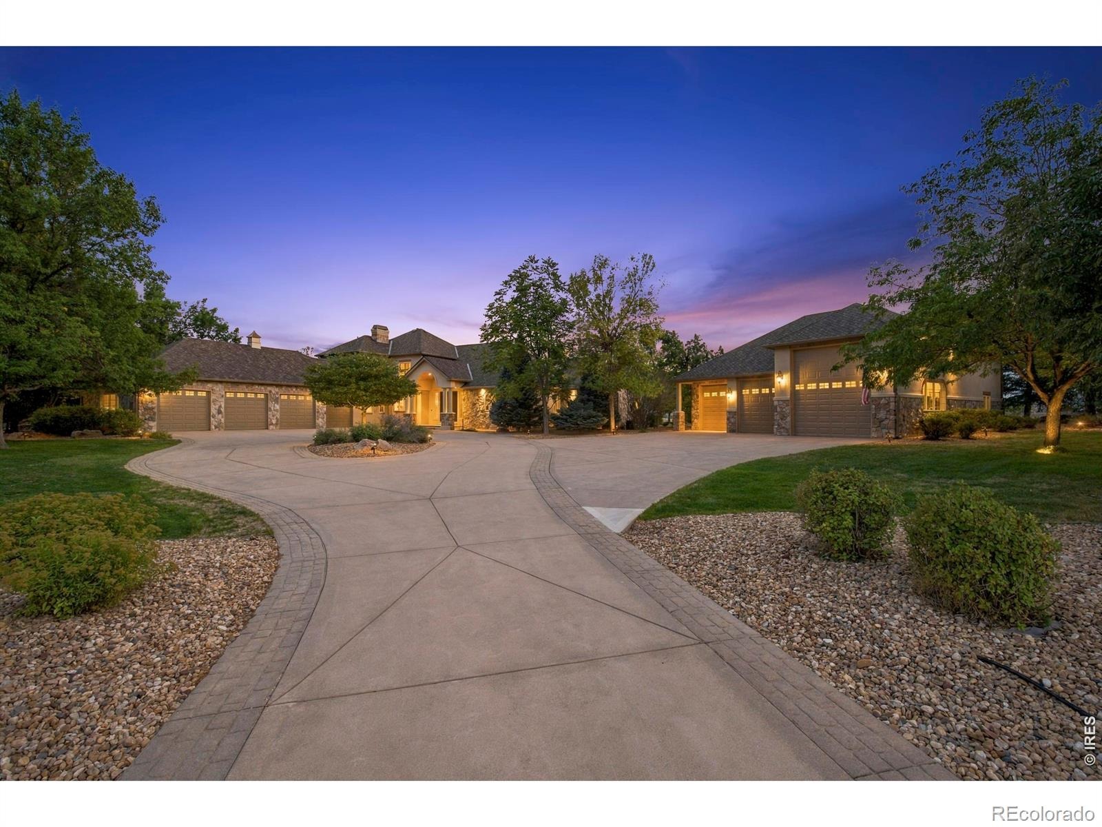 2075 Doyle Drive