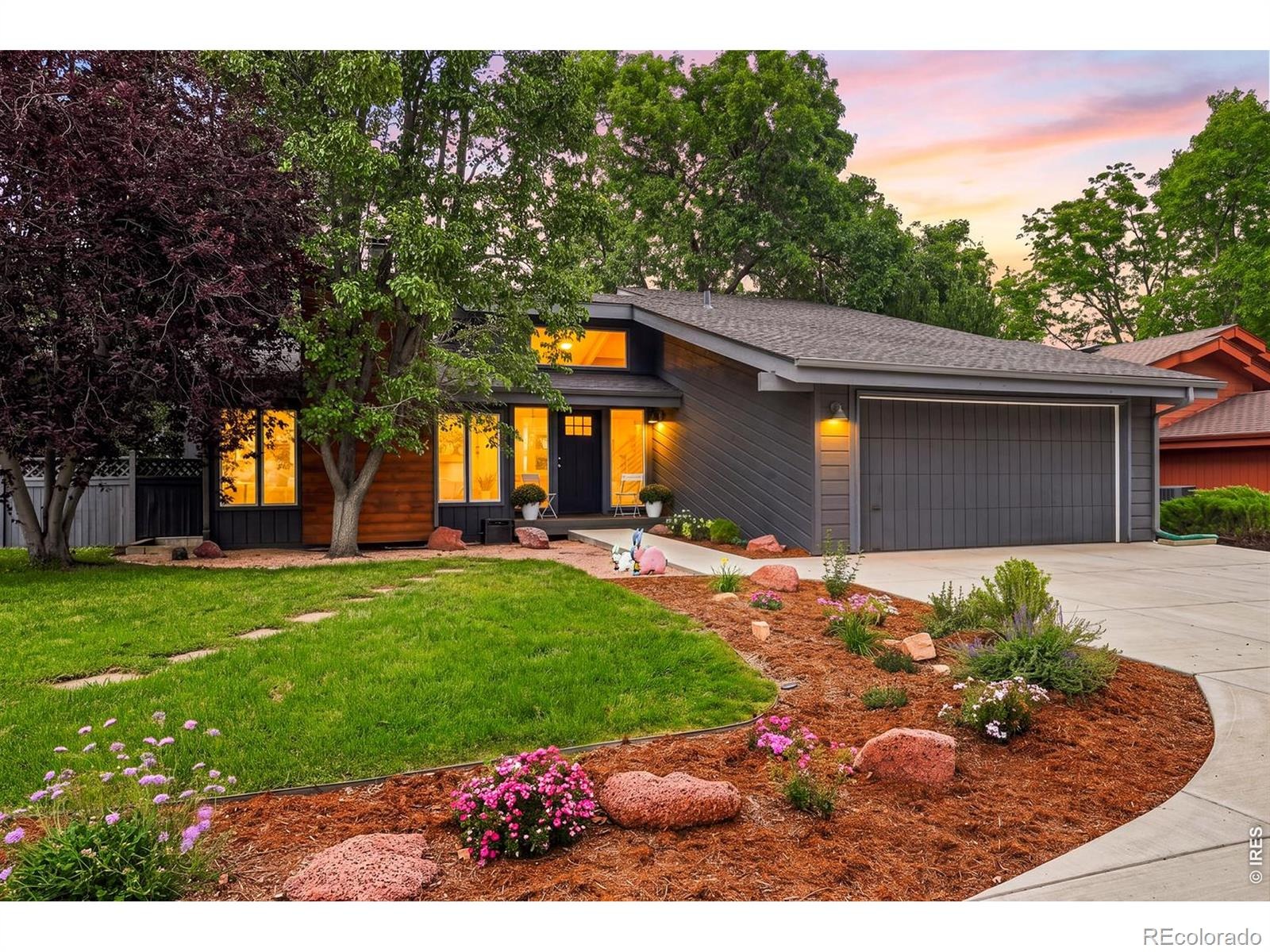 1969 Joslyn Court