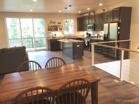 519 Davidson Way