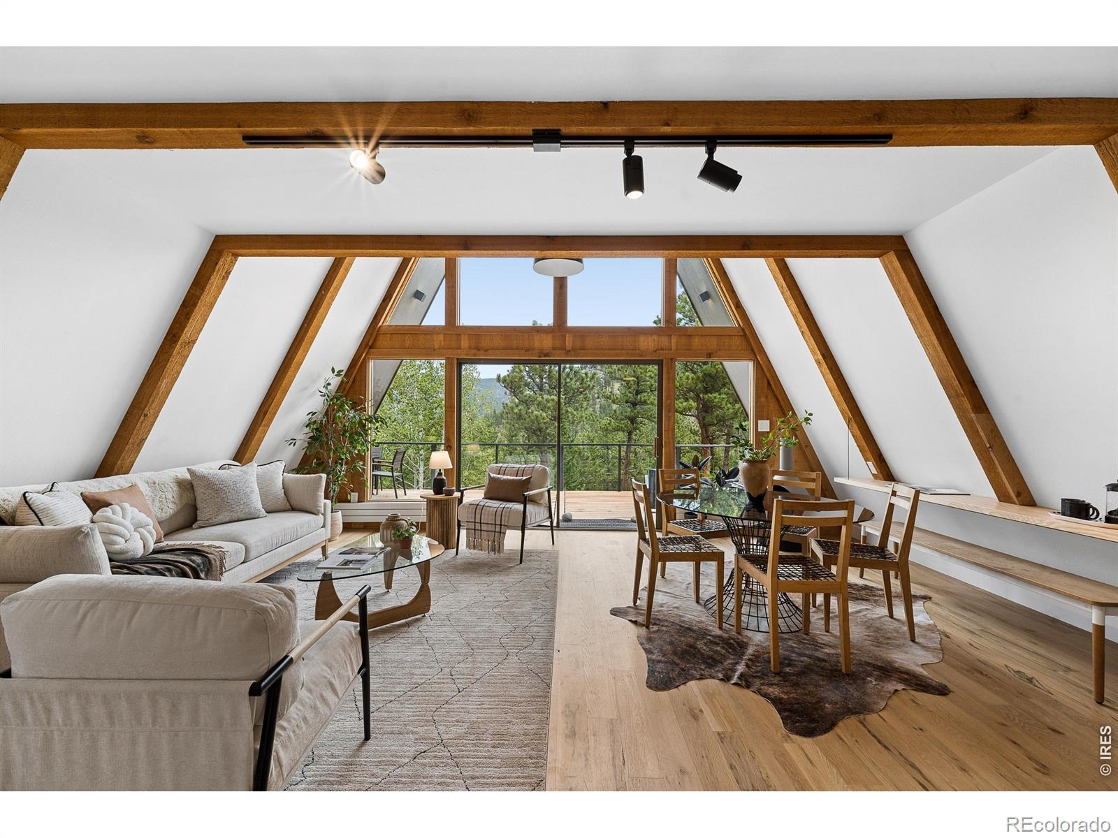 118 Crooked Spur