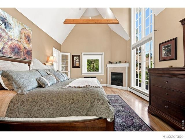 15 Arrowleaf Court