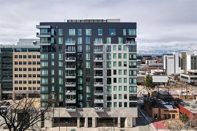 155 N Steele Street